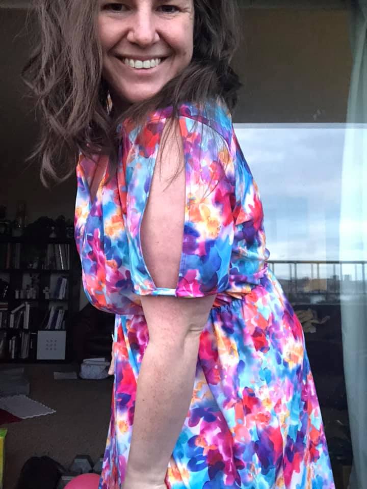 R11 - FloralSplash - Stretch Mesh